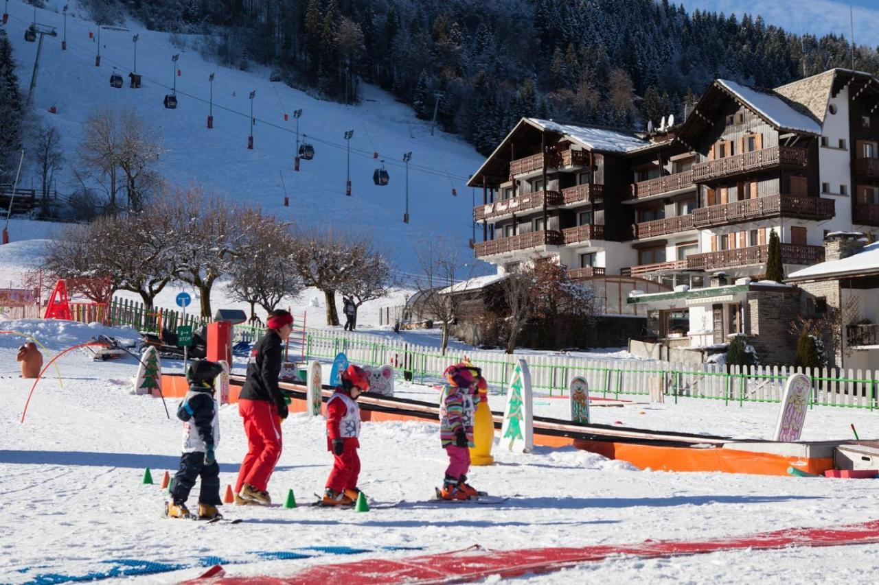 Hotel Champs Fleuris Morzine Εξωτερικό φωτογραφία